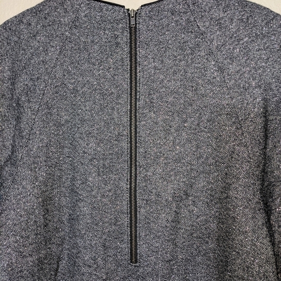 Black & White Jeweled Neckline Boxy Retro Dress with Pockets - Picture 5 of 13